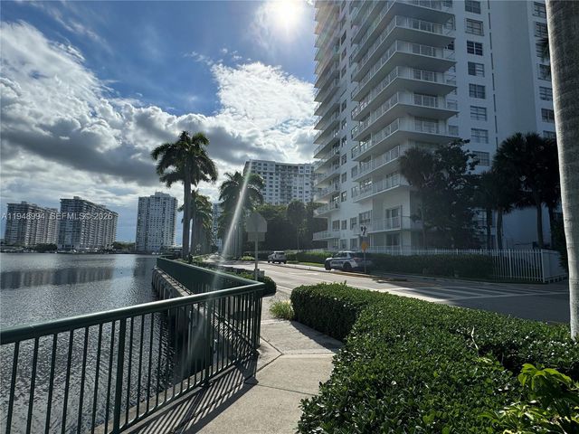 2851 NE 183rd Street 303E, Aventura, FL 33160