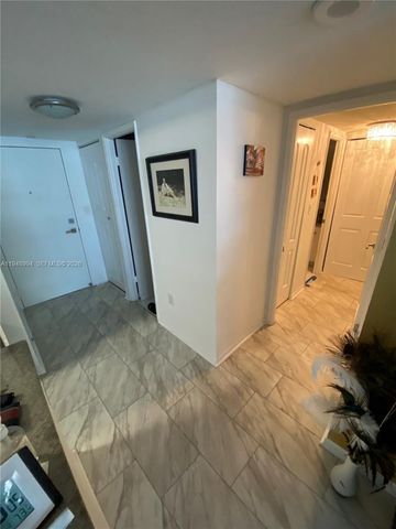 2851 NE 183rd Street 303E, Aventura, FL 33160