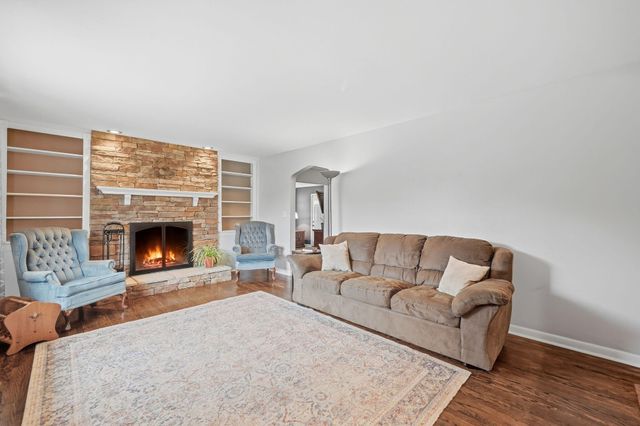 920 Sunglow, Villa Hills, KY 41017