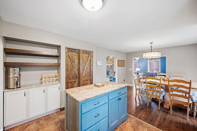 920 Sunglow, Villa Hills, KY 41017