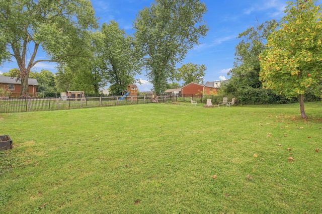 920 Sunglow, Villa Hills, KY 41017