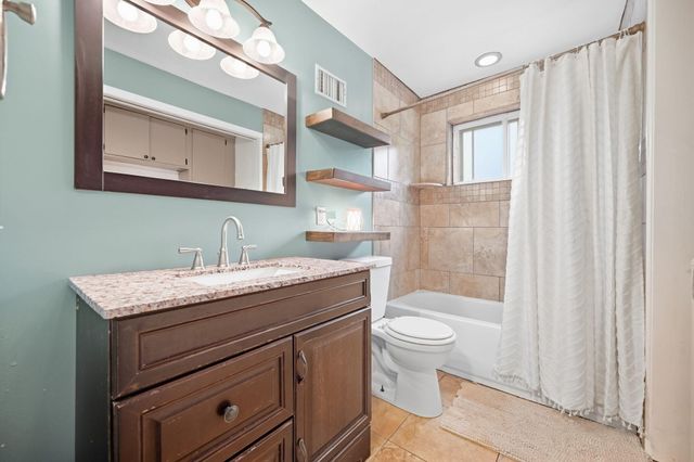920 Sunglow, Villa Hills, KY 41017