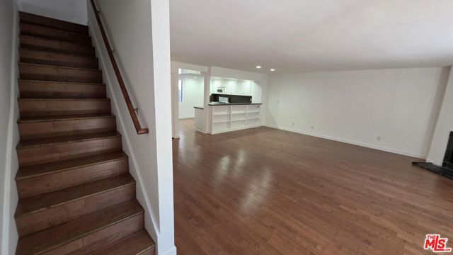 1018 6th Street C, Santa Monica, CA 90403