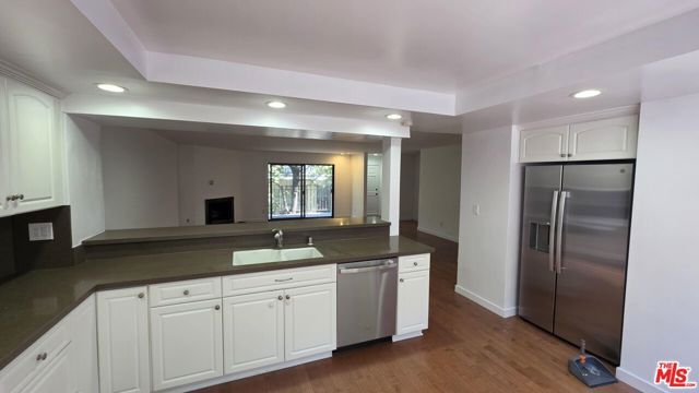 1018 6th Street C, Santa Monica, CA 90403