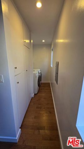 1018 6th Street C, Santa Monica, CA 90403