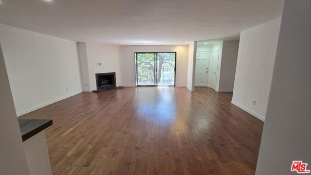1018 6th Street C, Santa Monica, CA 90403