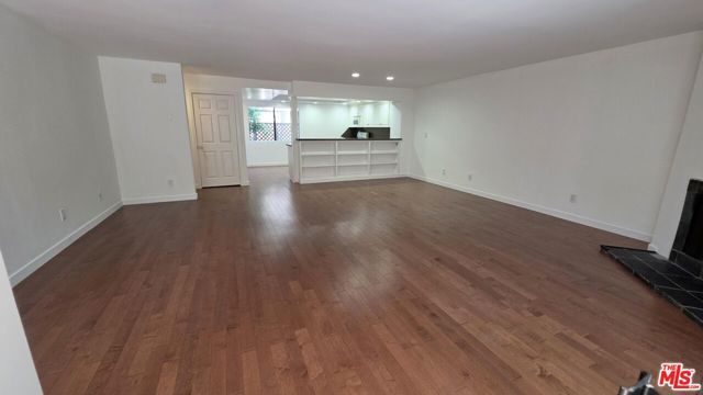 1018 6th Street C, Santa Monica, CA 90403