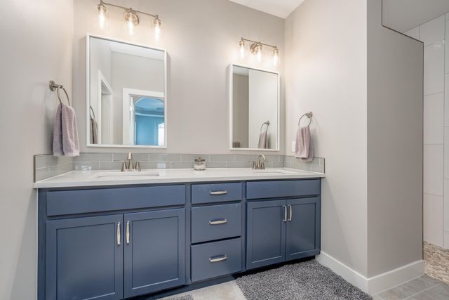 128 S Legacy Way, Andover, KS 67002