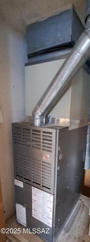 904 E Christmas Tree Lane, Pearce, AZ 85625