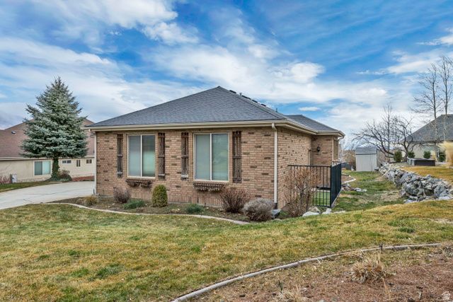6337 W LONE ROCK RD, Highland, UT 84003