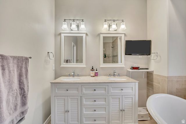 6337 W LONE ROCK RD, Highland, UT 84003