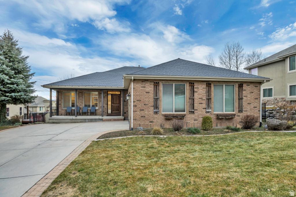 6337 W LONE ROCK RD, Highland, UT 84003