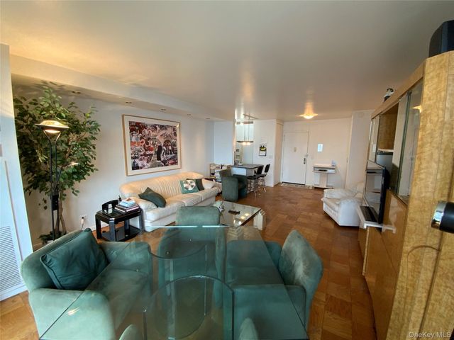 26910 Grand Central Parkway 27T, Floral Park, NY 11005