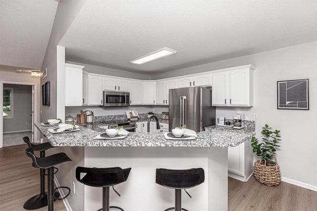 2022 NW Lakeside Drive, Ankeny, IA 50023
