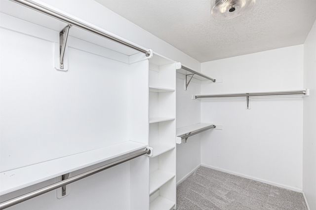 2022 NW Lakeside Drive, Ankeny, IA 50023