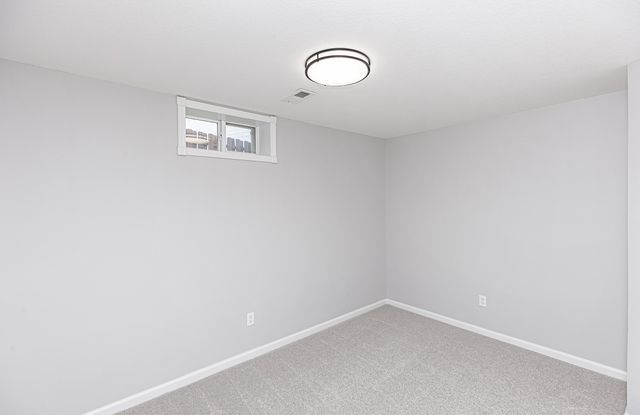 2022 NW Lakeside Drive, Ankeny, IA 50023