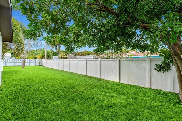 719 SW 25th Avenue 719, Boynton Beach, FL 33435