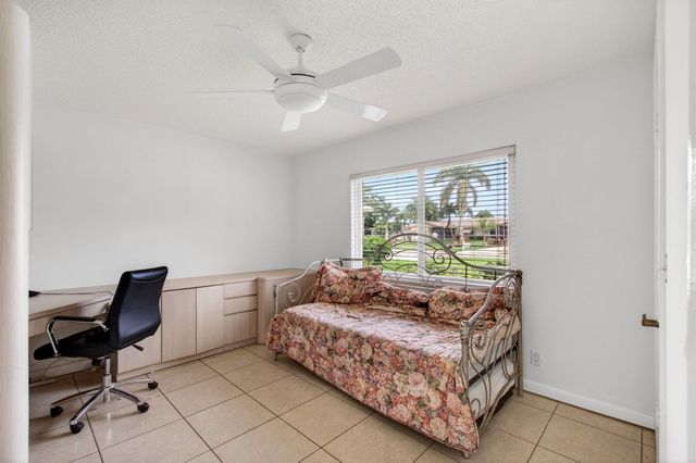 6049 Dusenburg Road, Delray Beach, FL 33484