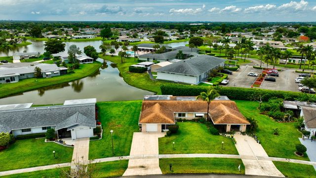 6049 Dusenburg Road, Delray Beach, FL 33484