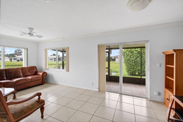 6049 Dusenburg Road, Delray Beach, FL 33484