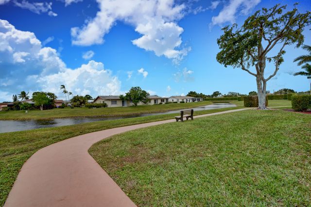 6049 Dusenburg Road, Delray Beach, FL 33484