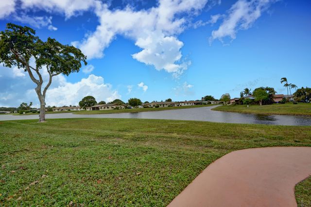 6049 Dusenburg Road, Delray Beach, FL 33484