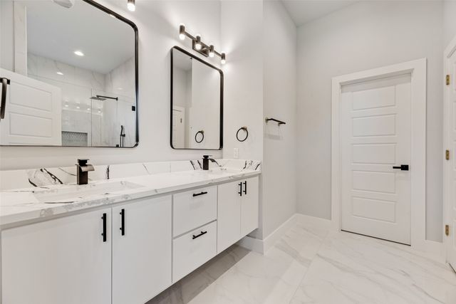 2515 Fatima Avenue, Dallas, TX 75241