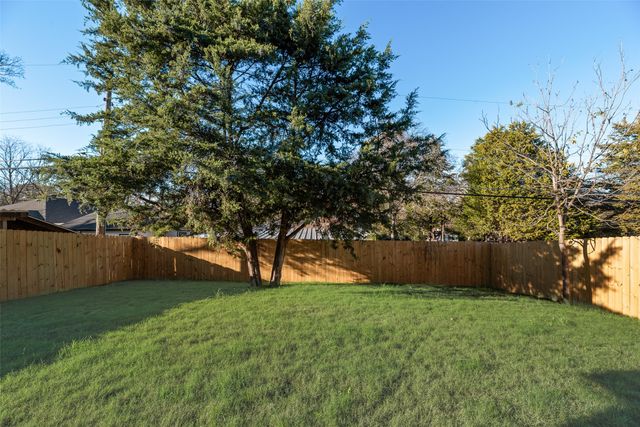 2515 Fatima Avenue, Dallas, TX 75241