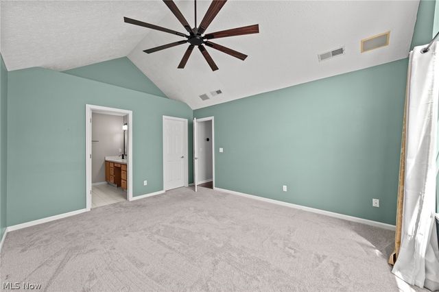 282 Vista Circle, North Olmsted, OH 44070