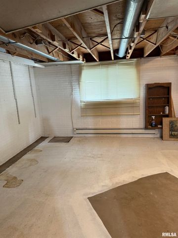 8323 E Briney Road, Ipava, IL 61441