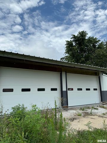 8323 E Briney Road, Ipava, IL 61441