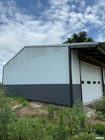 8323 E Briney Road, Ipava, IL 61441