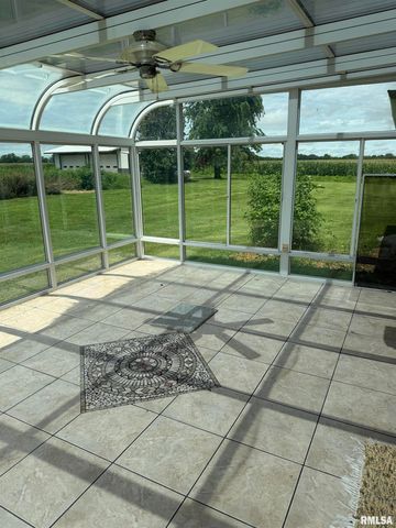 8323 E Briney Road, Ipava, IL 61441