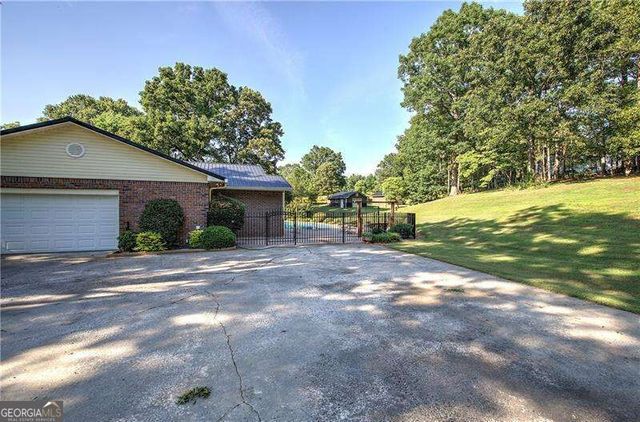 408 Mac Johnson Road NW, Cartersville, GA 30121