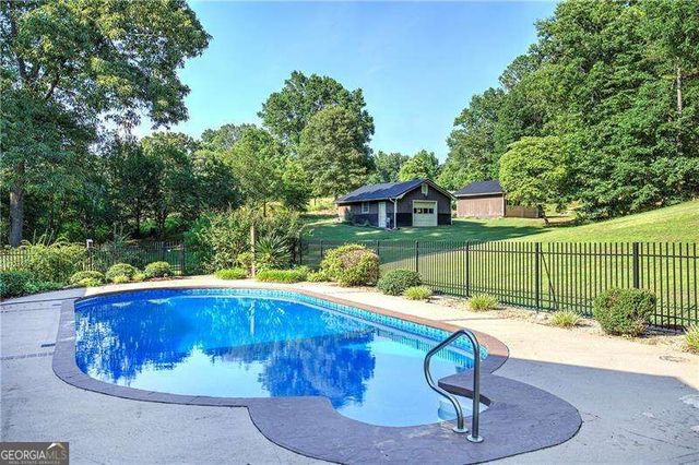408 Mac Johnson Road NW, Cartersville, GA 30121