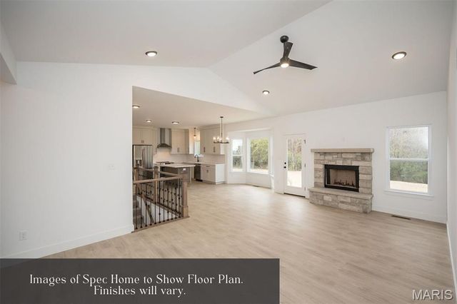 11 Oakview Court, Troy, MO 63379