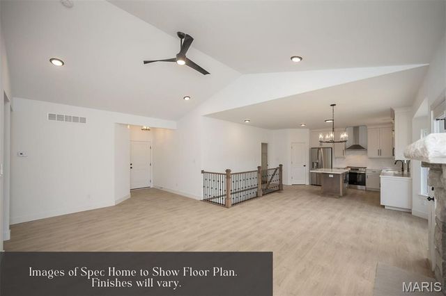 11 Oakview Court, Troy, MO 63379