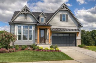 39 Hawthorne Estate Drive SL, Solon, OH 44139