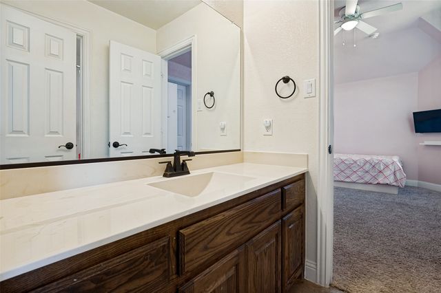 4810 Quantrill Avenue, Mansfield, TX 76063