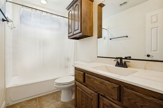 4810 Quantrill Avenue, Mansfield, TX 76063