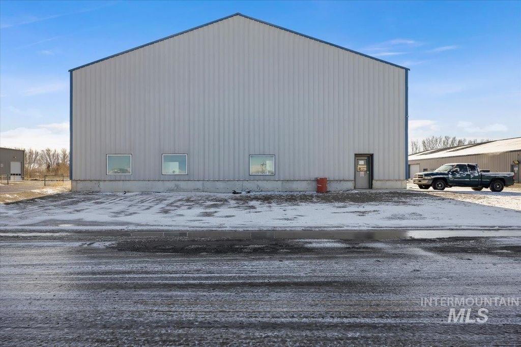 311 Centennial Dr, Heyburn, ID 83336