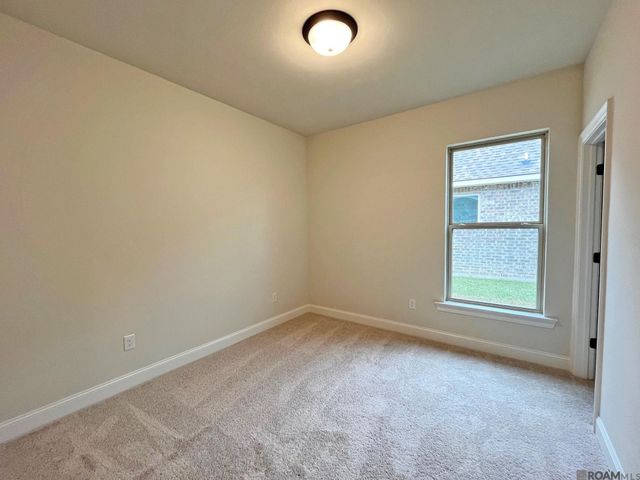 20736 Great Plains Ave, Zachary, LA 70791