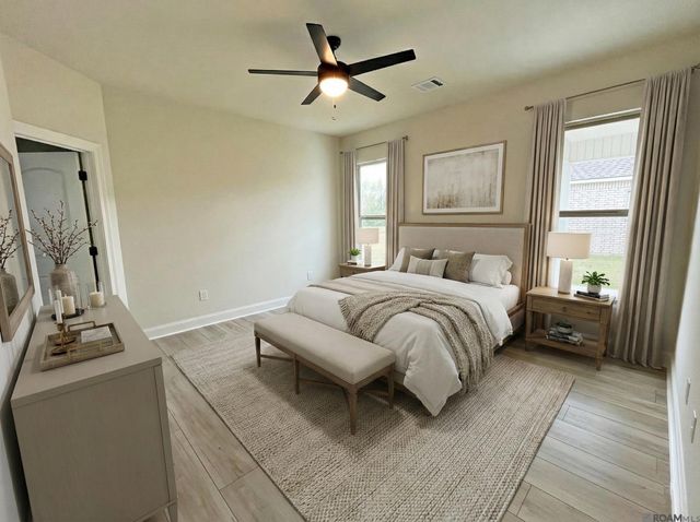 20736 Great Plains Ave, Zachary, LA 70791