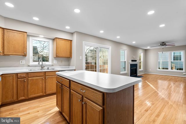 18452 CROWNSGATE CIR, Germantown, MD 20874