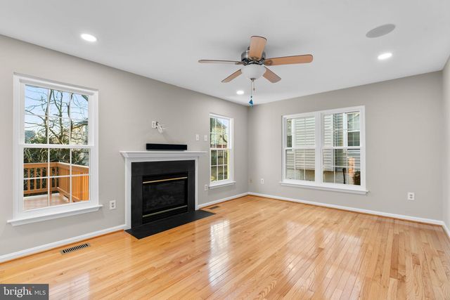 18452 CROWNSGATE CIR, Germantown, MD 20874