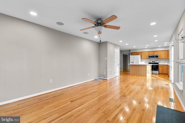 18452 CROWNSGATE CIR, Germantown, MD 20874