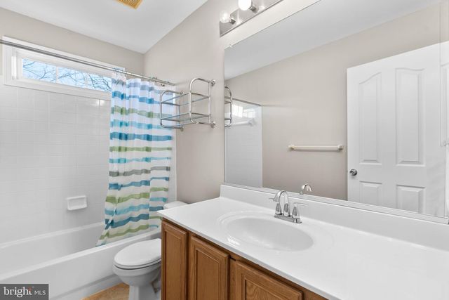 18452 CROWNSGATE CIR, Germantown, MD 20874