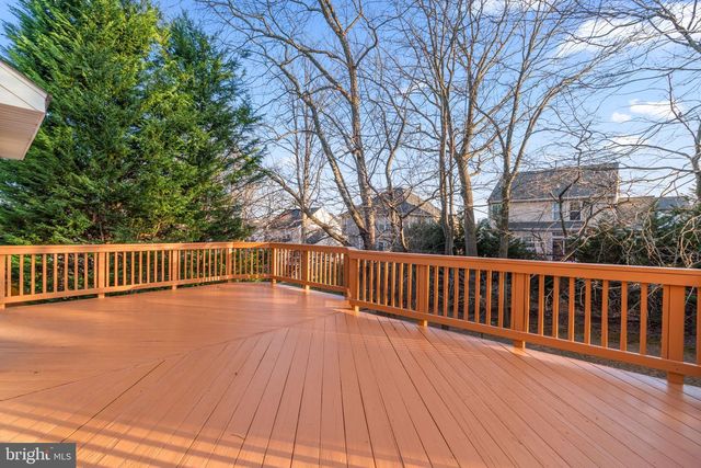 18452 CROWNSGATE CIR, Germantown, MD 20874