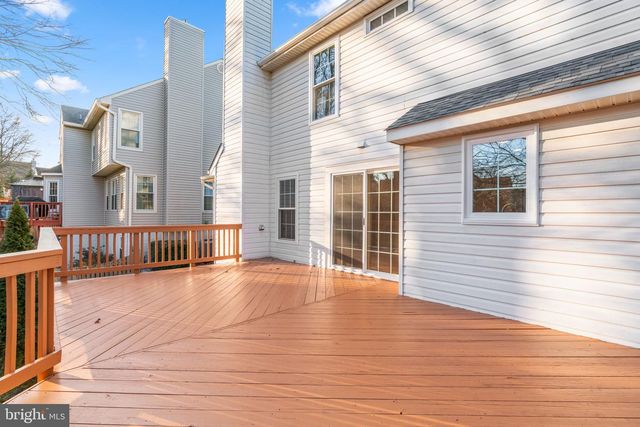 18452 CROWNSGATE CIR, Germantown, MD 20874