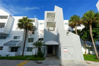 2870 NE 14th St Cswy 303C, Pompano Beach, FL 33062